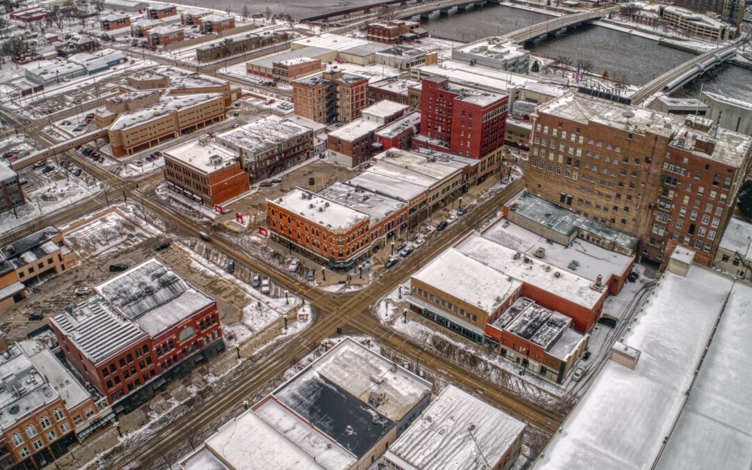 Bluebird Fiber Expands Fiber Network in Waterloo, Iowa and Salina, Kansas