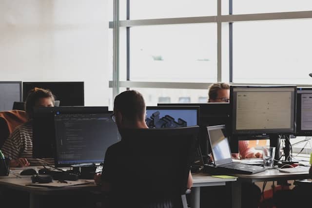 The Importance of Data Centers and Cloud Services in the Healthcare Industry
